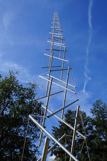 Image of the Needle Tower, one of the most iconic examples of tensegrity.
